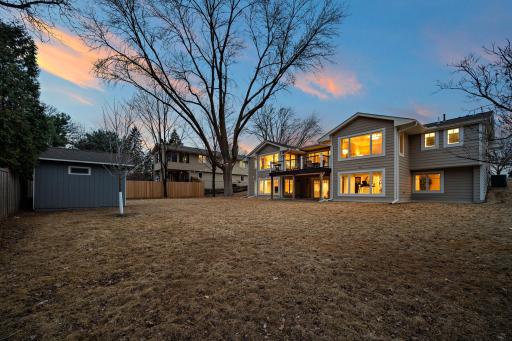 6225 Creek Valley Road, Minneapolis, MN 55439