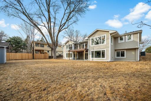 6225 Creek Valley Road, Minneapolis, MN 55439
