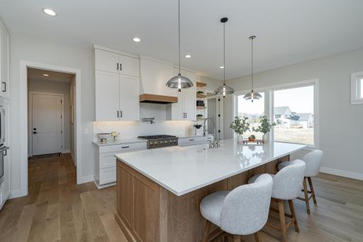 2727 Mayo Prairie Lane SW, Rochester, MN 55902