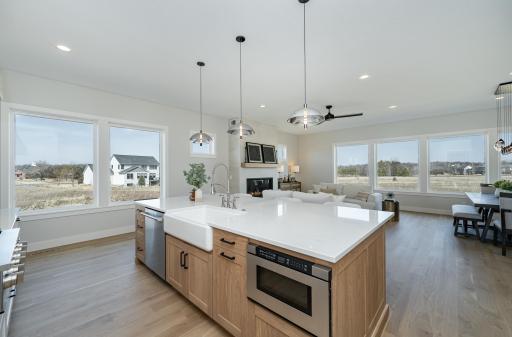 2727 Mayo Prairie Lane SW, Rochester, MN 55902