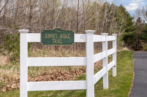 485 Summit Ridge, Hudson, WI 54016