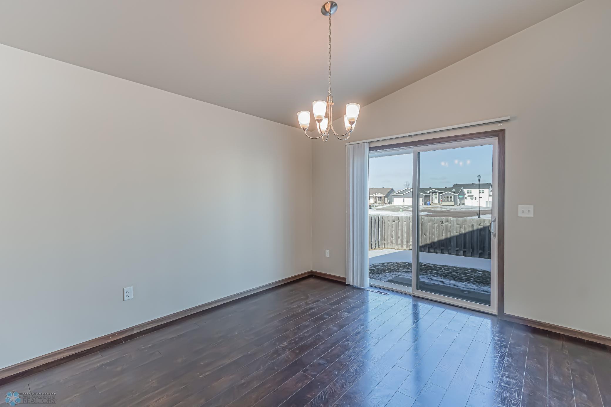 5491 38th Ave S, Fargo, ND 58104-13.jpg