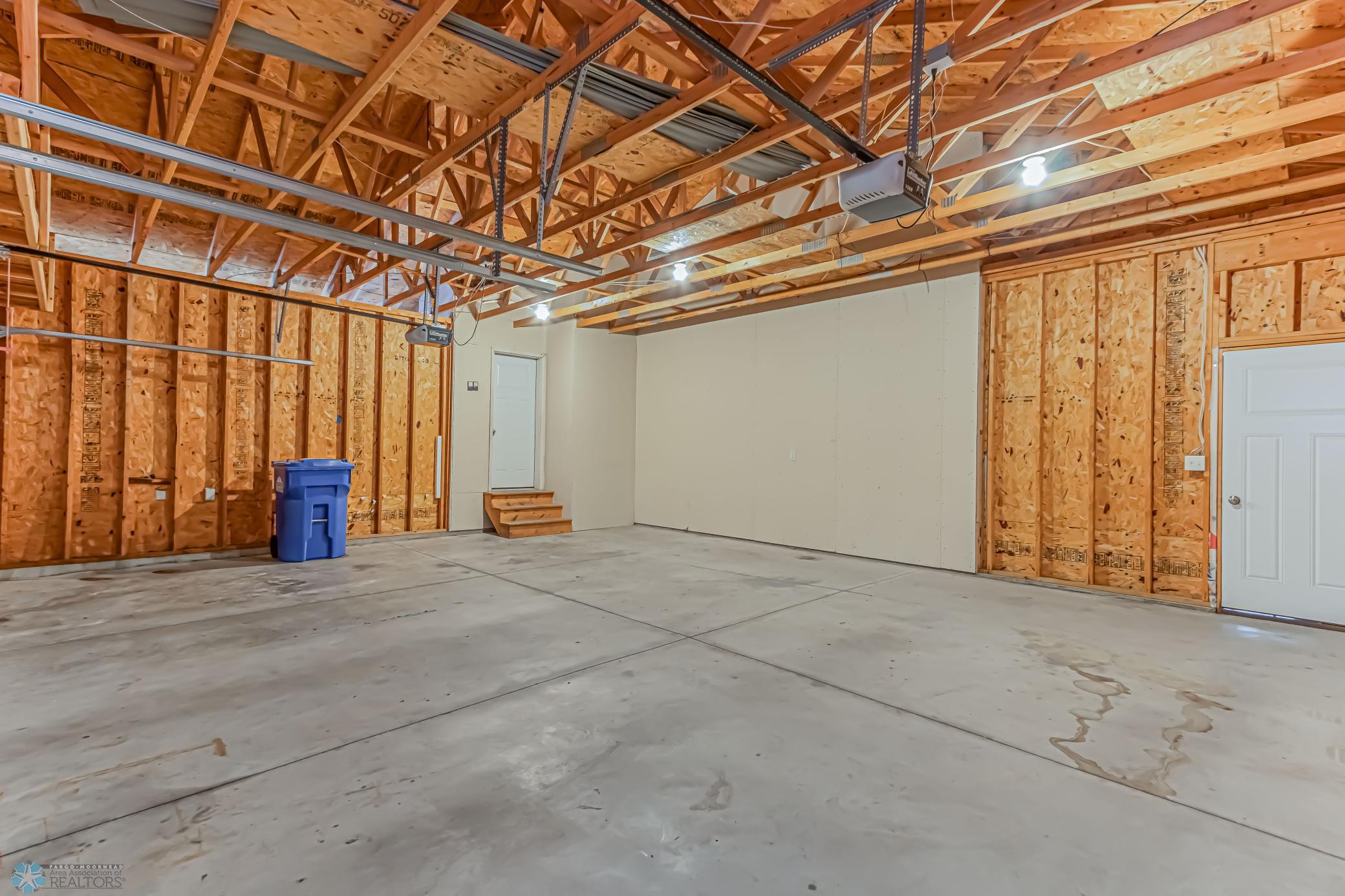 5491 38th Ave S, Fargo, ND 58104-27.jpg