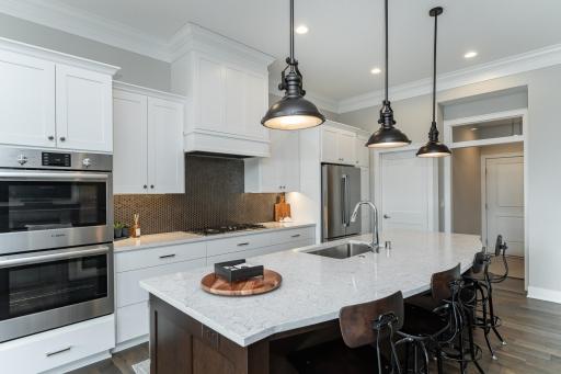 1184 Fox Hill Court SW, Rochester, MN 55902