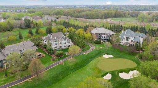18719 Bearpath Trail, Eden Prairie, MN 55347