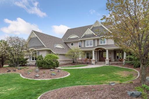 18719 Bearpath Trail, Eden Prairie, MN 55347