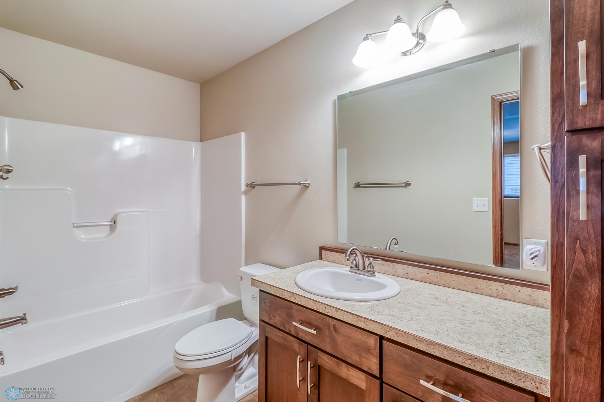 Basement Bathroom1_2.jpg