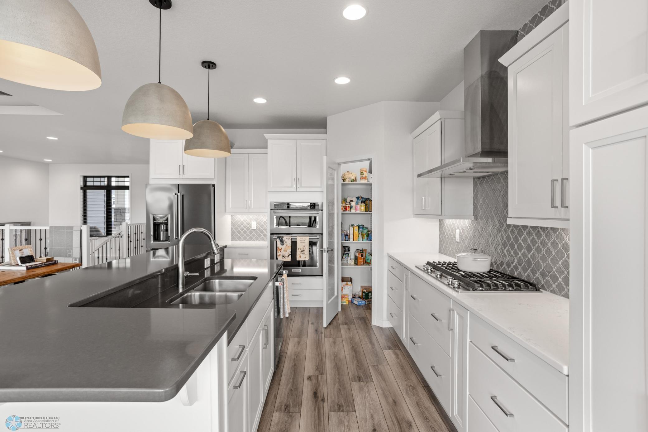 1946 67th Ave S Fargo