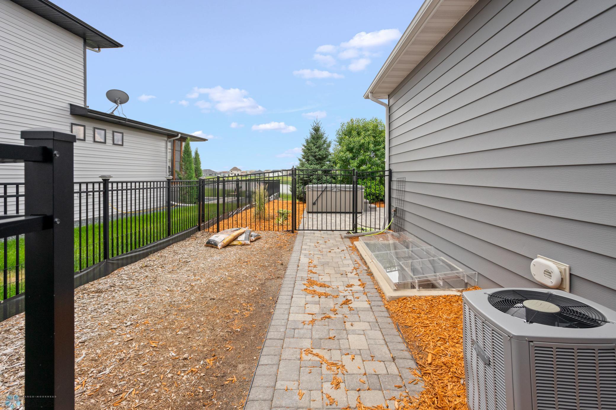 1946 67th Ave S Fargo