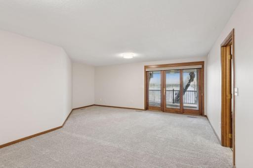 3305 Eagle Bluff Road, Mound, MN 55364