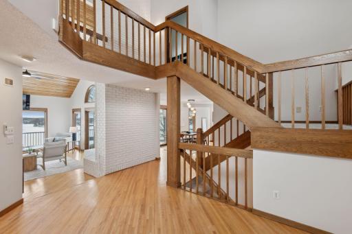 3305 Eagle Bluff Road, Mound, MN 55364
