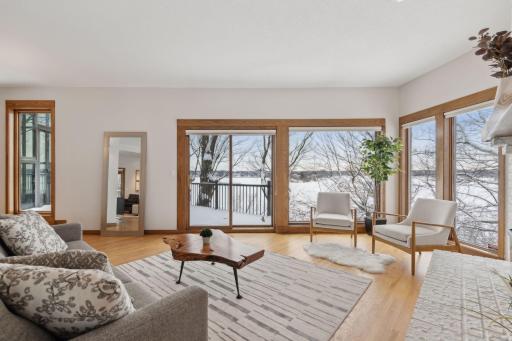 3305 Eagle Bluff Road, Mound, MN 55364