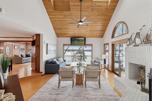 3305 Eagle Bluff Road, Mound, MN 55364