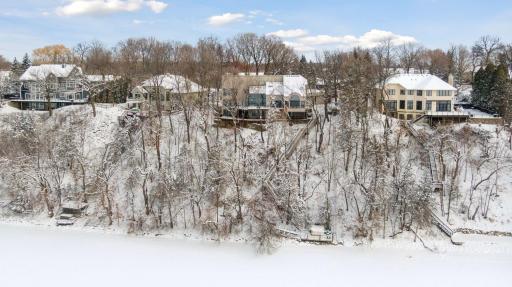 3305 Eagle Bluff Road, Mound, MN 55364