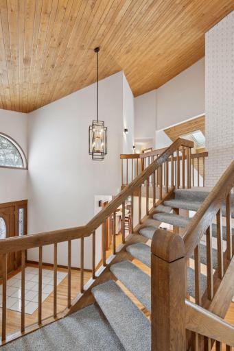 3305 Eagle Bluff Road, Mound, MN 55364
