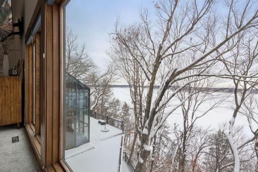 3305 Eagle Bluff Road, Mound, MN 55364