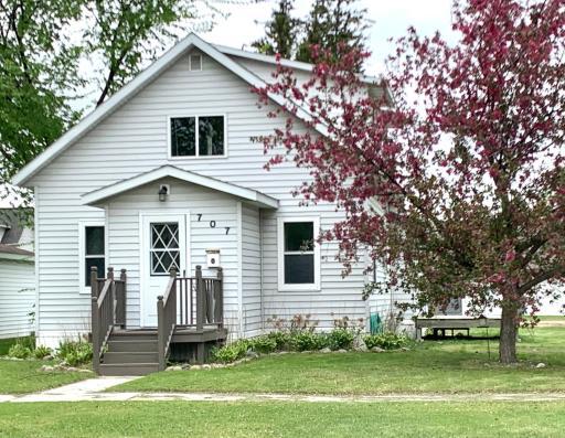Photo for 707 Center Street E, Roseau, MN 56751 - Listing #6641968 707 Center Street E, Roseau, MN 56751
