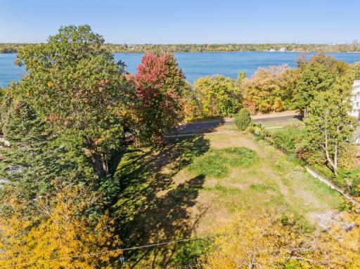 4629 E Lake Harriet Parkway, Minneapolis, MN 55419