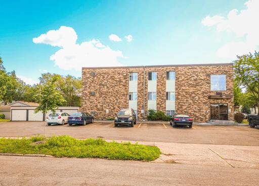 Saint Paul, MN 55104