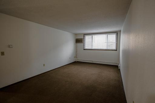 Saint Paul, MN 55104