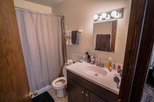 Saint Paul, MN 55104