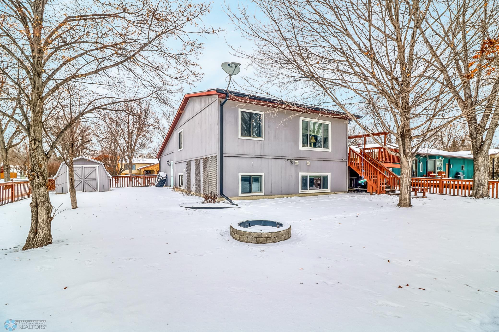 Backyard1_3.jpg