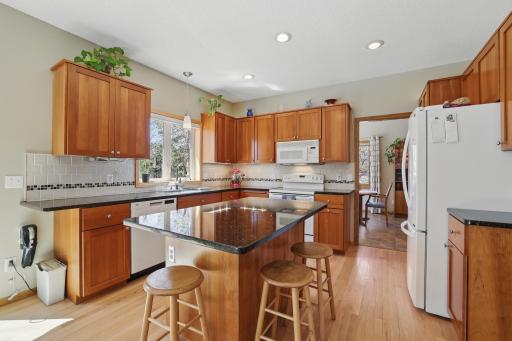 8557 Beacon Alcove, Saint Paul, MN 55125