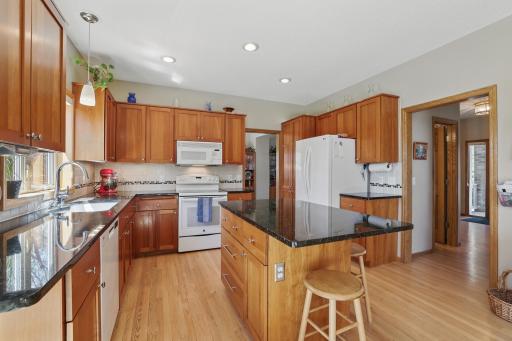 8557 Beacon Alcove, Saint Paul, MN 55125