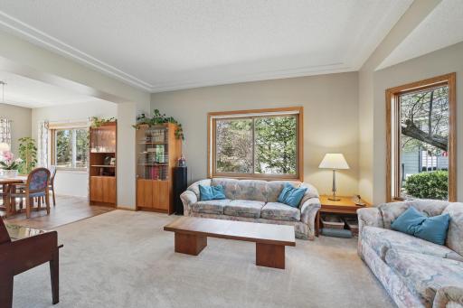 8557 Beacon Alcove, Saint Paul, MN 55125