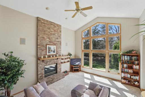 8557 Beacon Alcove, Saint Paul, MN 55125