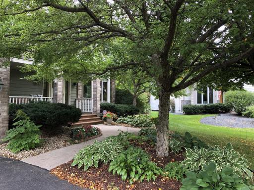8557 Beacon Alcove, Saint Paul, MN 55125