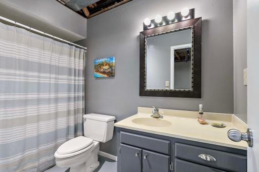 5438 Fairlawn Shores Trail SE, Prior Lake, MN 55372