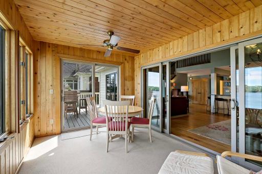 5438 Fairlawn Shores Trail SE, Prior Lake, MN 55372