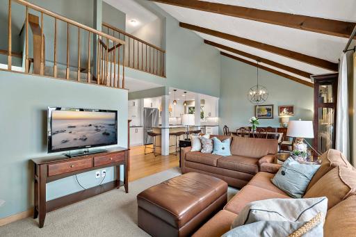 5438 Fairlawn Shores Trail SE, Prior Lake, MN 55372