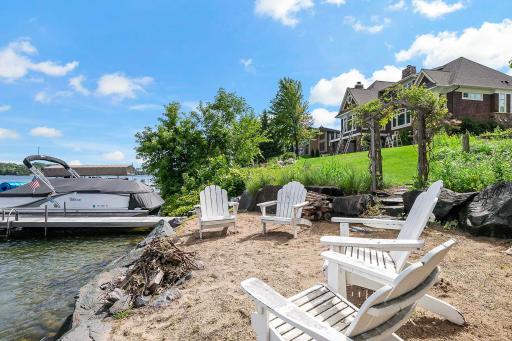 5438 Fairlawn Shores Trail SE, Prior Lake, MN 55372