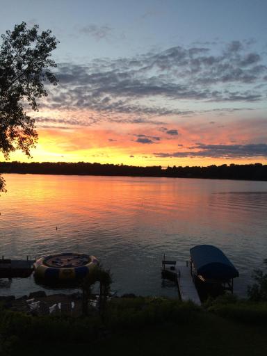 5438 Fairlawn Shores Trail SE, Prior Lake, MN 55372