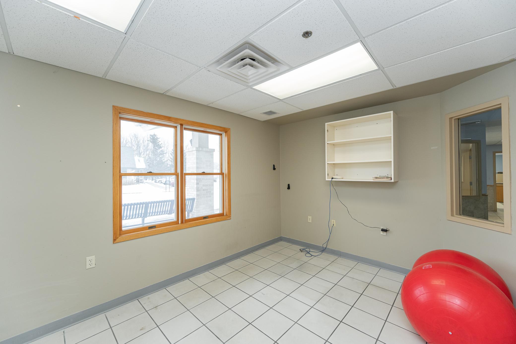 Meeting:office area.jpg