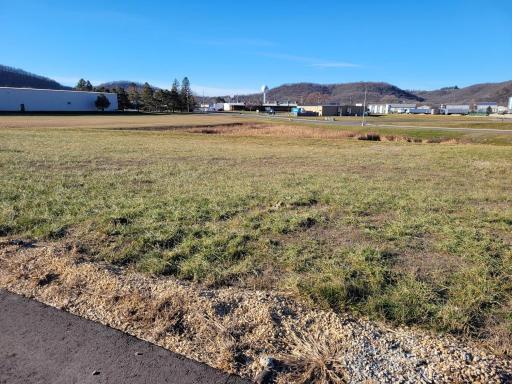 Photo for 8 Lots - 1 Price Briella Avenue, Rushford, MN 55971 - Listing #6642484 8 Lots - 1 Price Briella Avenue, Rushford, MN 55971