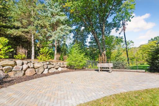 2090 Austrian Pine Lane, Hopkins, MN 55305