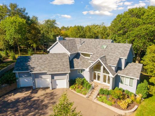 2090 Austrian Pine Lane, Hopkins, MN 55305