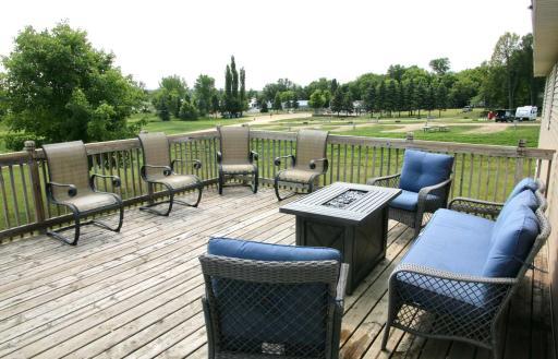 39 Owners home deck BFR.jpg