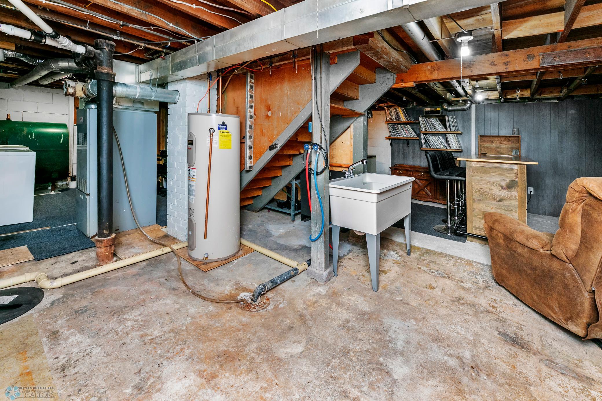 Lower level