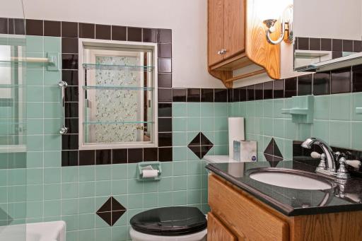 71-web-or-mls-5604_Abbott_Ave_S_Update_11_1.jpg