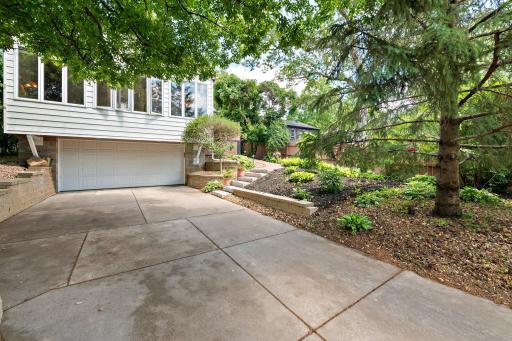 5604 Abbott Avenue S, Edina, MN 55410