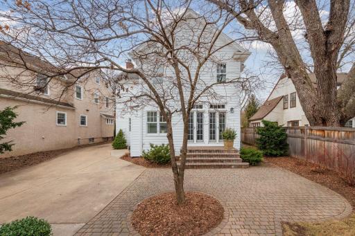 4605 Bruce Avenue, Edina, MN 55424
