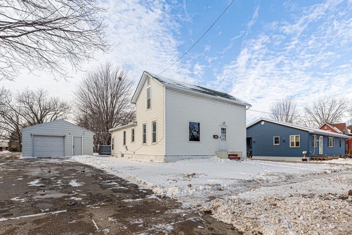 1518 3rd Avenue, Mankato, MN 56001