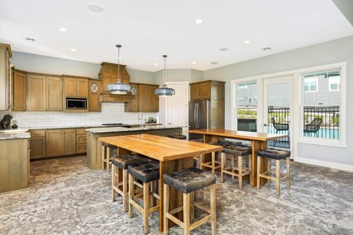4980 Zircon Lane N, Plymouth, MN 55446