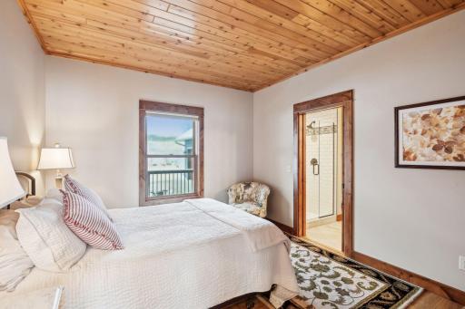 6820 French Lake Court, Faribault, MN 55021