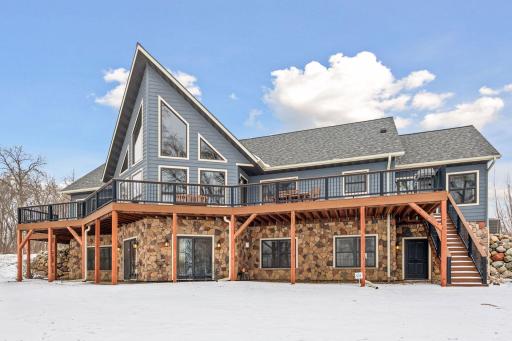 6820 French Lake Court, Faribault, MN 55021