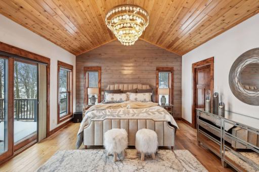 6820 French Lake Court, Faribault, MN 55021
